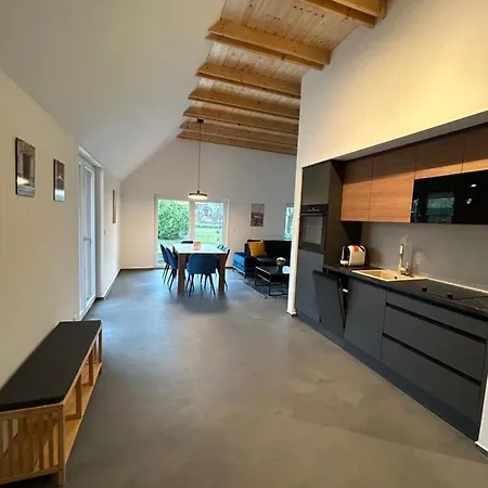 8638 A/3 Apartment